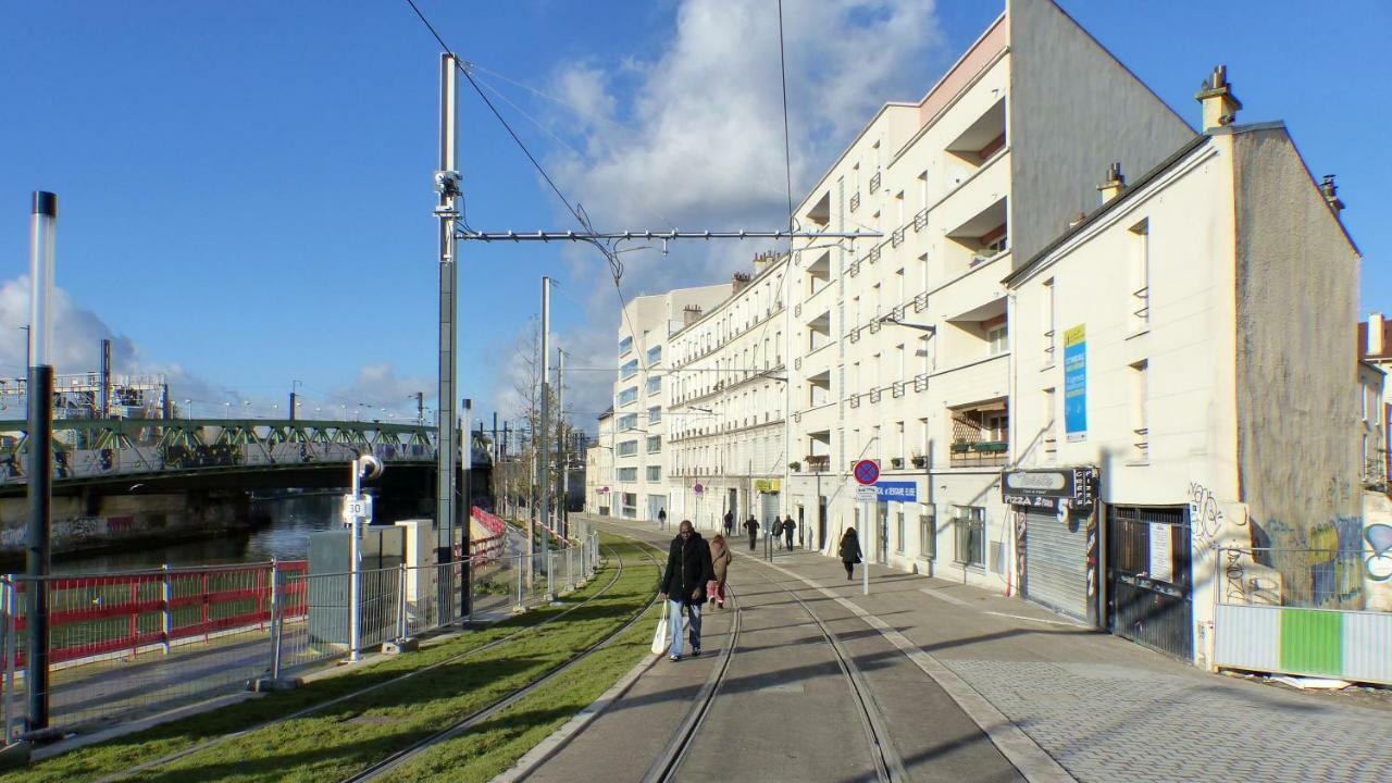 8 Rue Brise Echalas Saint-Denis  Exterior photo
